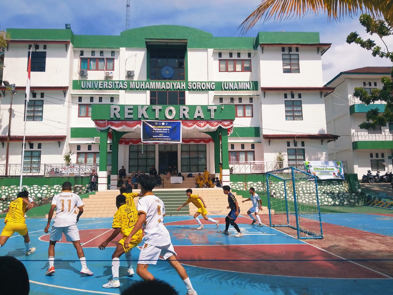 Solidaritas Menggema di Collaboration Futsal CUP di Universitas Muhammadiyah Sorong